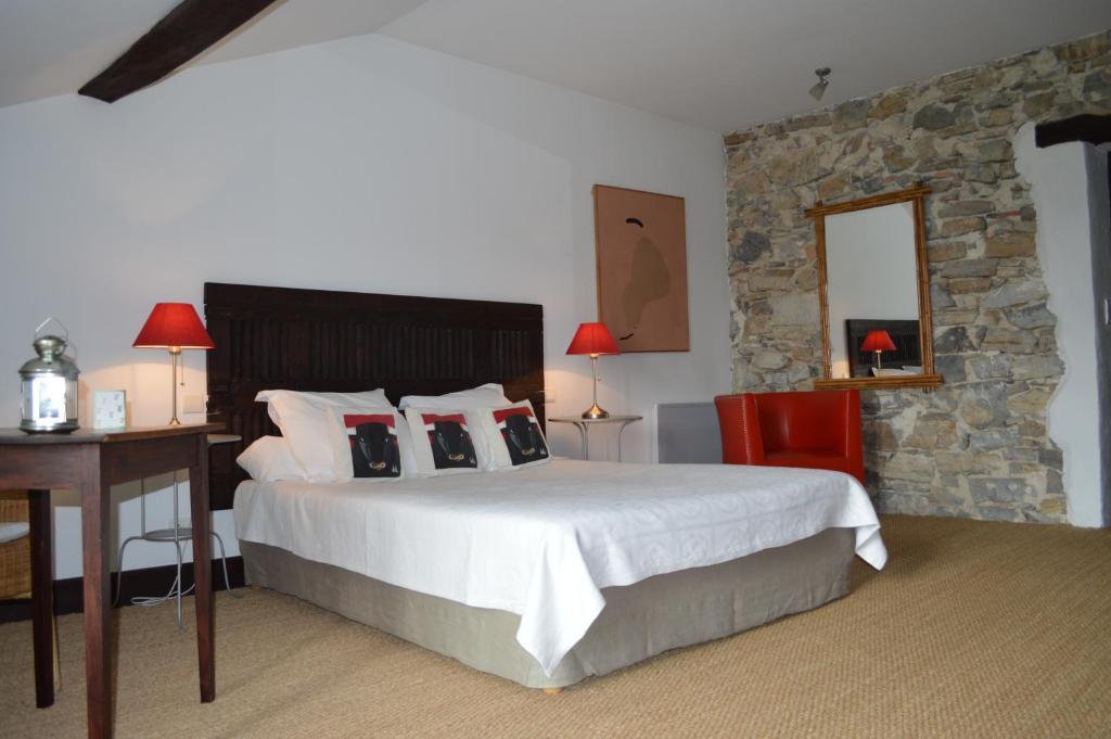 Bed and Breakfast La Ferme Ostalapia Ahetze Pokoj fotografie
